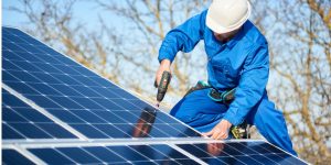 Installation Maintenance Panneaux Solaires Photovoltaïques à Fontaine-le-Sec